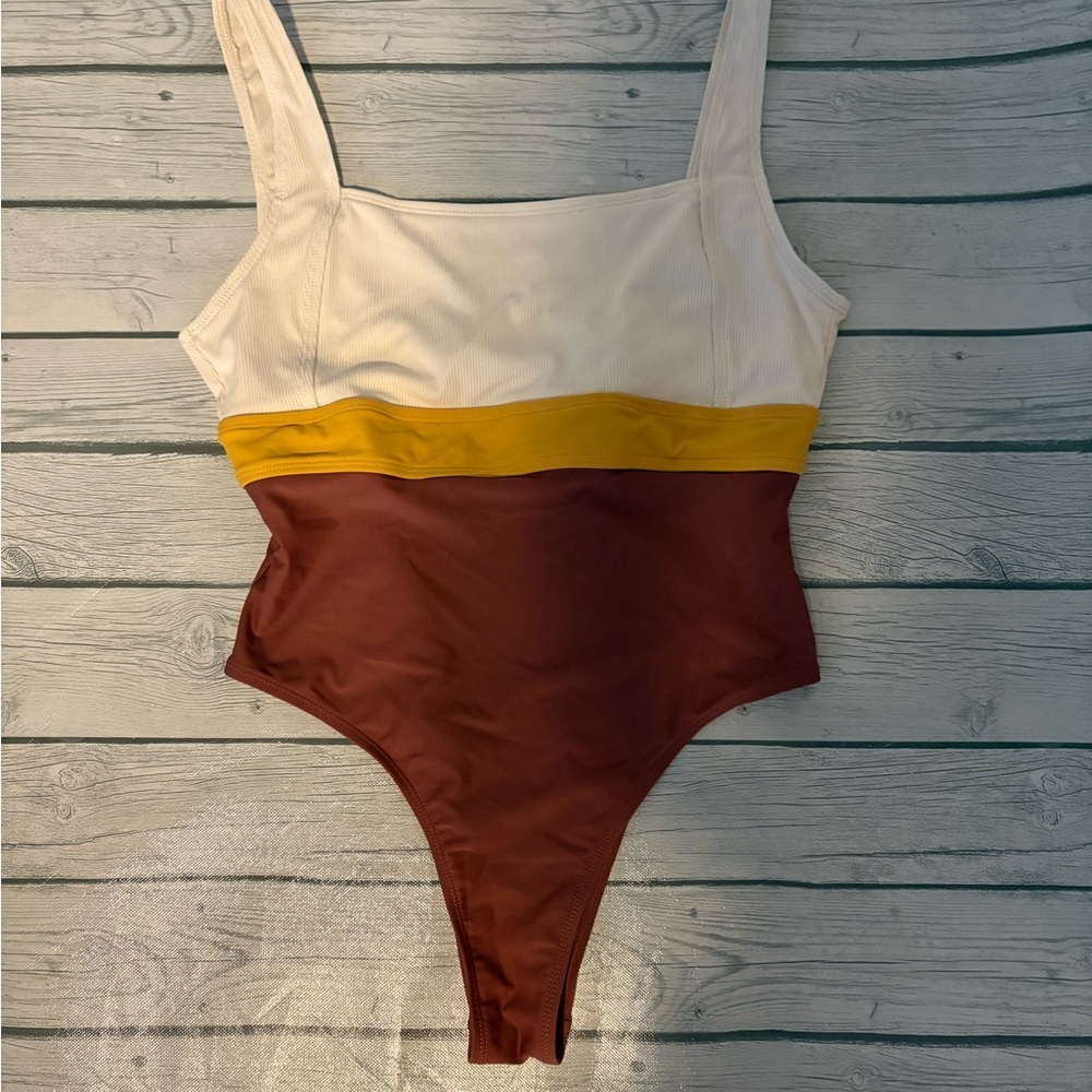 Colorblock One-Piece Swimsuit